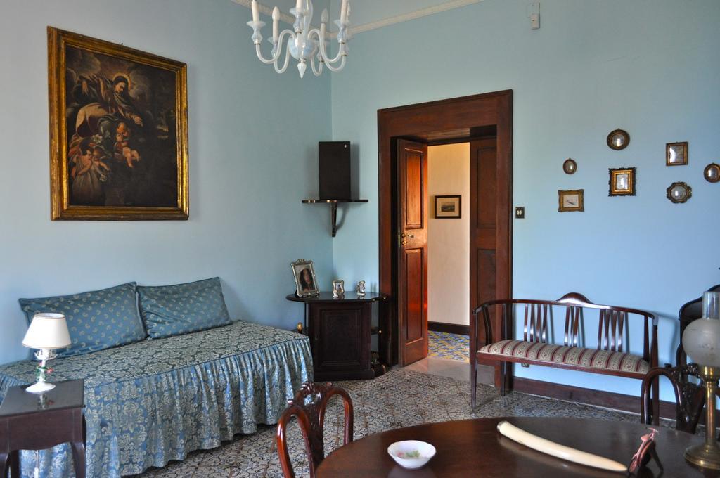 Villa Elizabeth Милаццо Номер фото